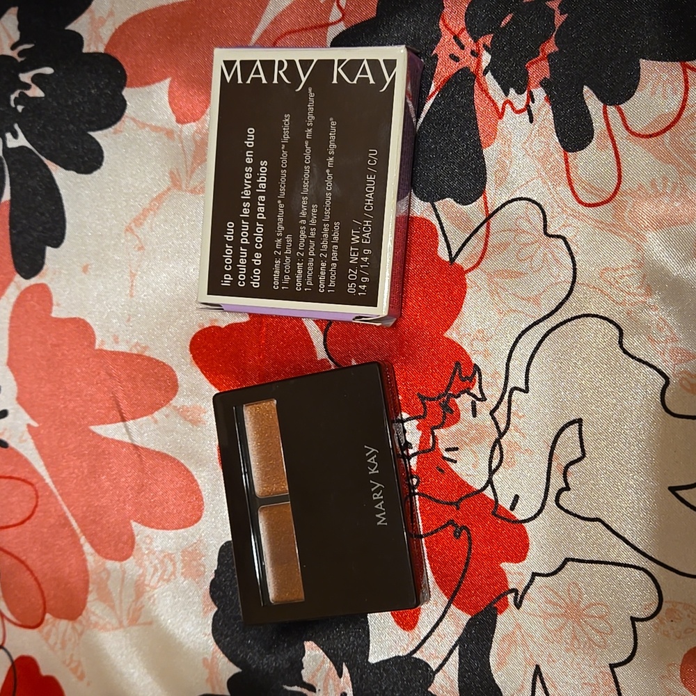 Mary Kay lip color Duo